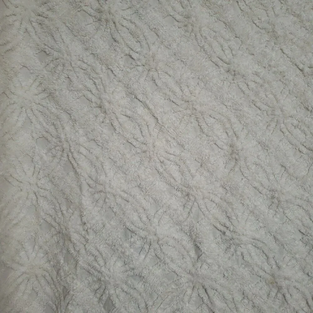 VTG Chenille Queen Size Bedspread White 100x88